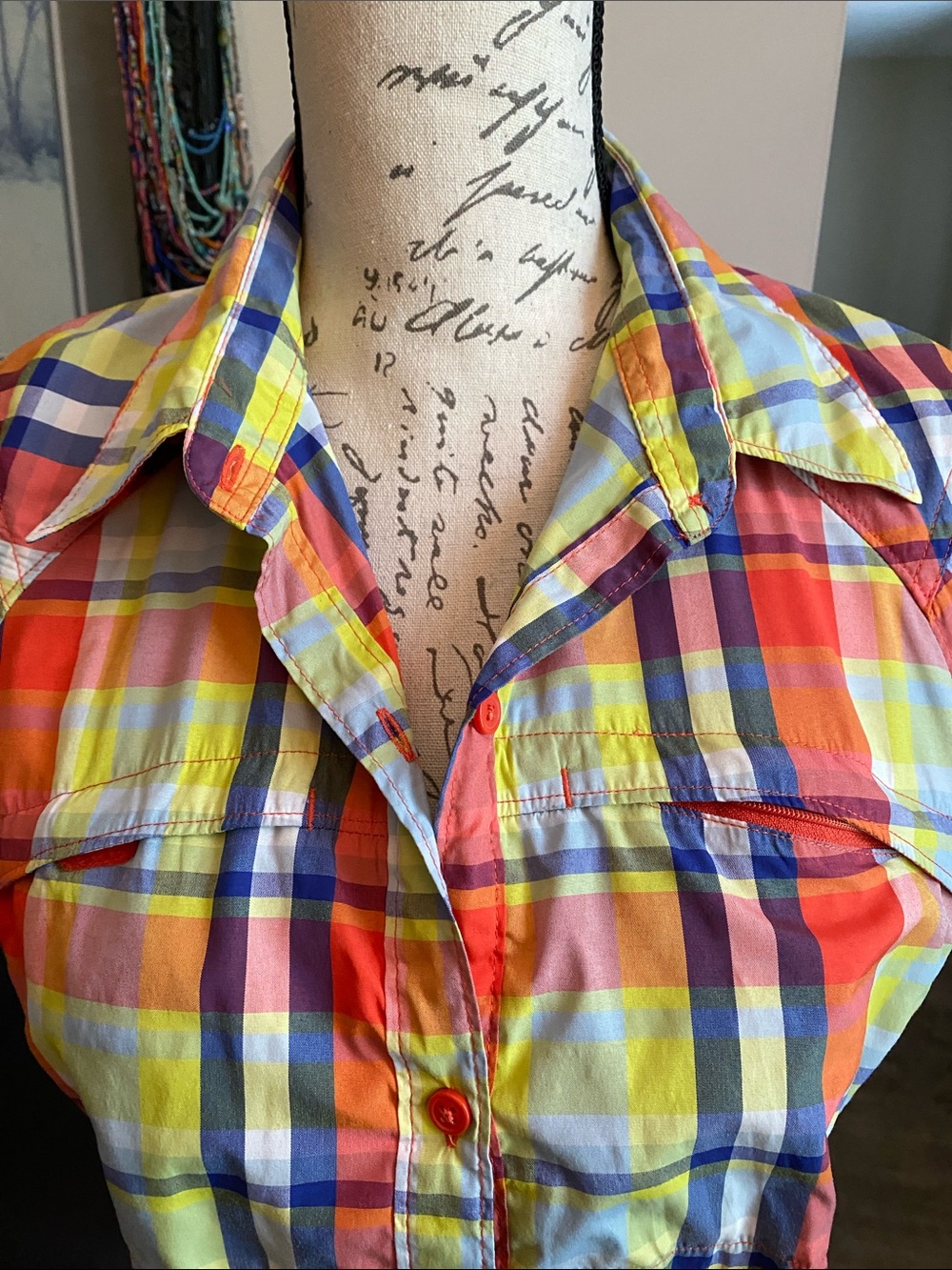 Columbia Multicolor Plaid Short-Sleeve Button-Down Shirt - Picture 2 of 4